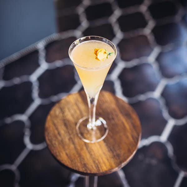 KIKORI-LYCHEE CHAMPAGNE COCKTAIL